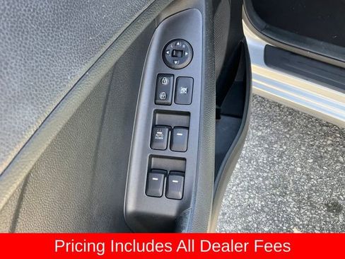 Used 2016 Kia Forte LX FWD image 7