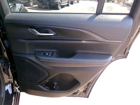 Certified 2023 Jeep Grand Cherokee Altitude AWD/4WD image 9