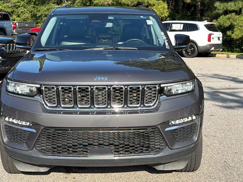 Used 2024 Jeep Grand Cherokee Limited 4xe AWD/4WD image 3