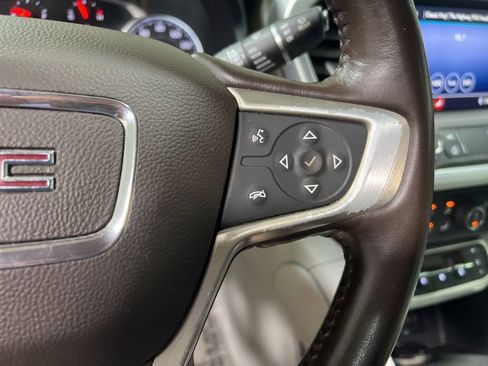 Used 2020 GMC Acadia SLE FWD image 23