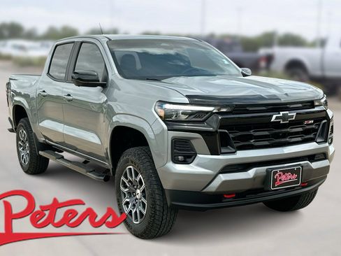 Used 2024 Chevrolet Colorado Z71 w/ Z71 Convenience Package 2 image 1
