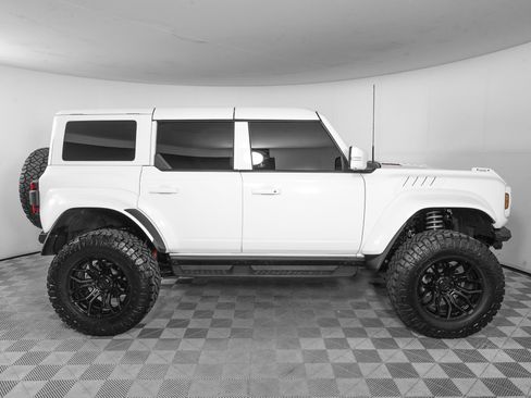 Used 2024 Ford Bronco Raptor AWD/4WD image 3