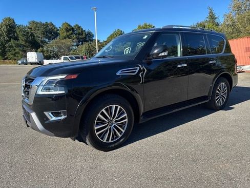 Used 2024 Nissan Armada SL w/ Captain's Chairs Package image 1
