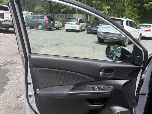Used 2015 Honda CR-V EX image 9