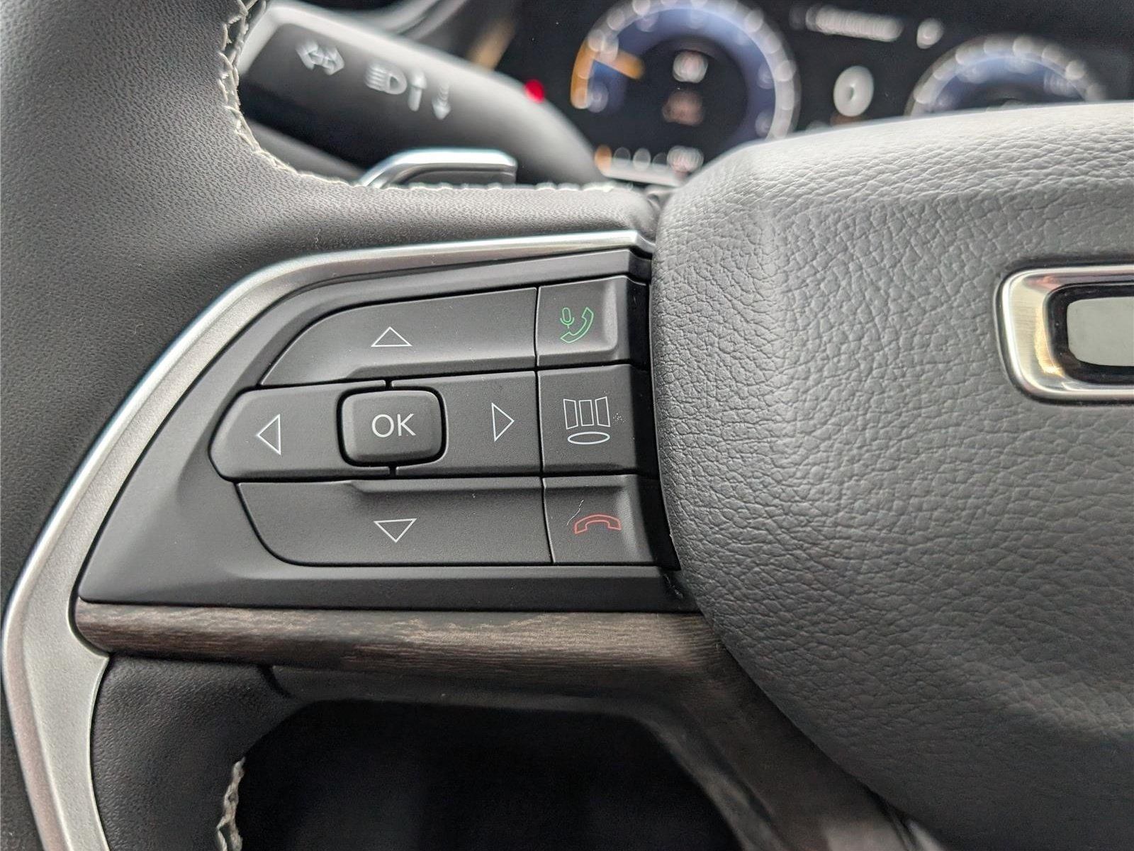 New 2026 Jeep Grand Cherokee Altitude AWD/4WD image 20