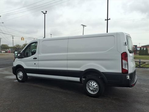 Used 2021 Ford Transit 350 Low Roof AWD image 9