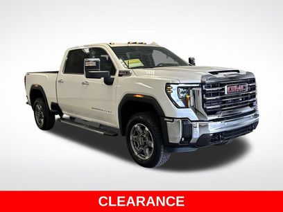 New 2025 GMC Sierra 2500 SLT w/ SLT Premium Package