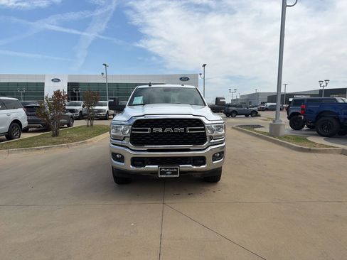 Used 2024 RAM 2500 Big Horn w/ Off Road Package image 8