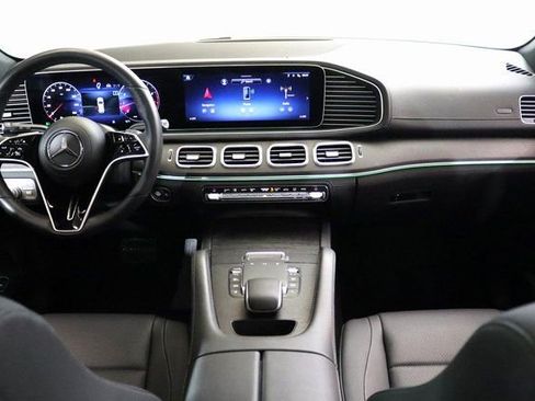 Used 2024 Mercedes-Benz GLE 450 4MATIC w/ AMG Line Exterior image 24