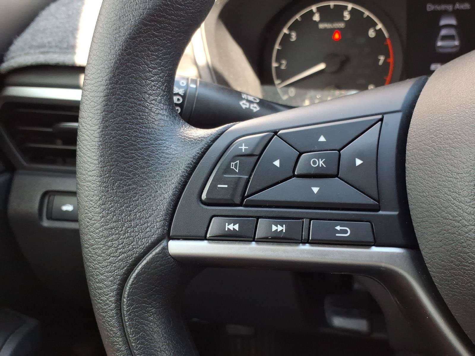 Used 2022 Nissan Altima 2.5 S FWD image 32