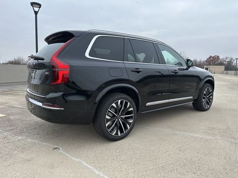 New 2026 Volvo XC90 B6 Plus w/ Protection Package Premier image 7