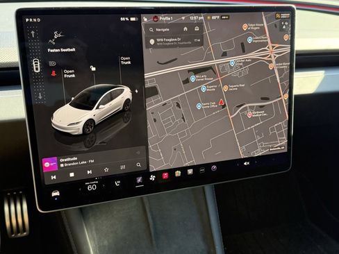Used 2024 Tesla Model 3 Performance image 15