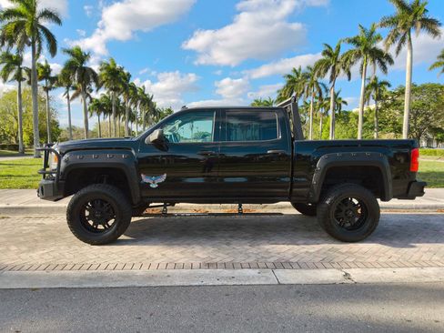 Used 2014 GMC Sierra 1500 SLT w/ SLT Preferred Package AWD/4WD image 16