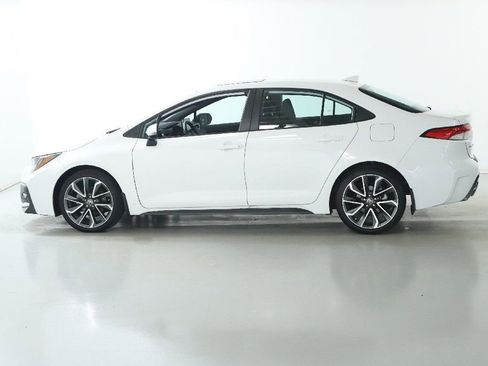 Used 2022 Toyota Corolla SE image 39