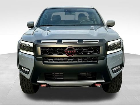 New 2025 Nissan Frontier PRO-4X w/ Pro Convenience Package image 9