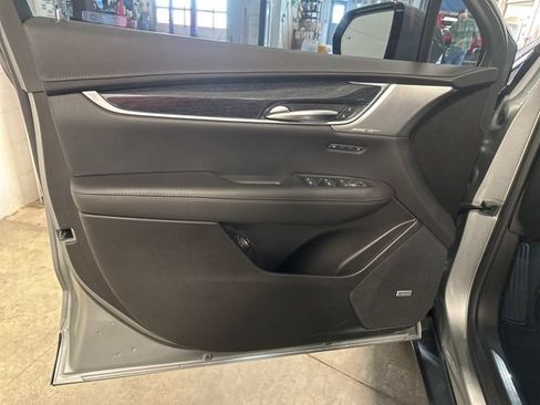 Used 2023 Cadillac XT5 Premium Luxury AWD/4WD image 9