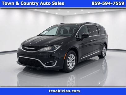 Used 2018 Chrysler Pacifica Touring-L