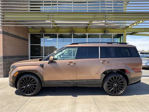 Used 2024 Hyundai Santa Fe Calligraphy image 7