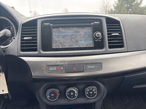 Used 2015 Mitsubishi Lancer SE image 12