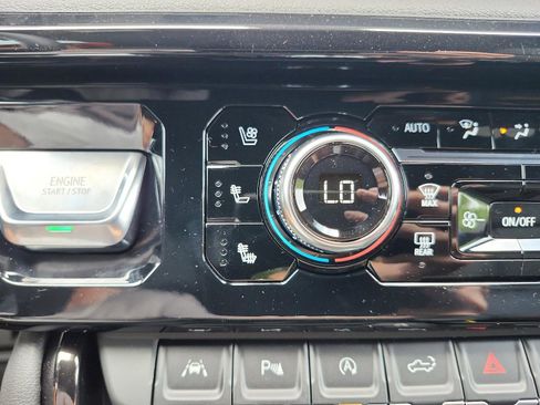 New 2026 GMC Sierra 1500 AT4 w/ AT4 Premium Package image 24