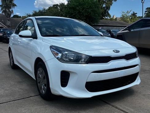 Used 2020 Kia Rio S FWD image 4