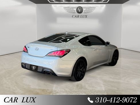 Used 2016 Hyundai Genesis 3.8 RWD image 5