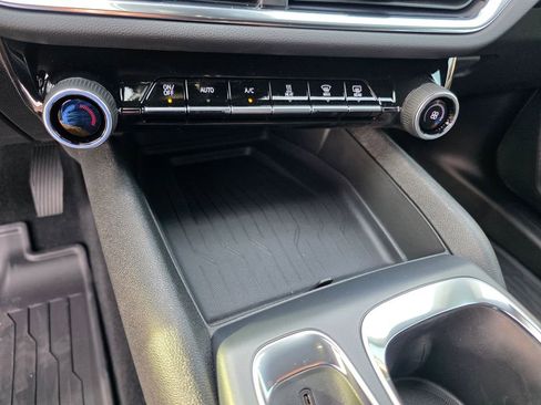 New 2026 Chevrolet Equinox EV LT image 14