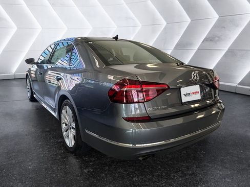 Used 2017 Volkswagen Passat 1.8T SE image 6