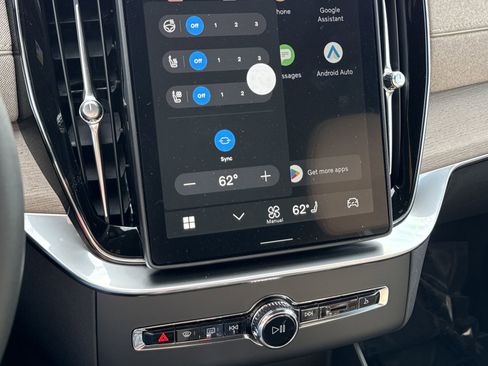 New 2026 Volvo XC90 B6 Ultra image 29