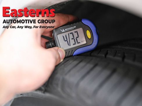 Used 2024 Dodge Durango GT RWD image 26