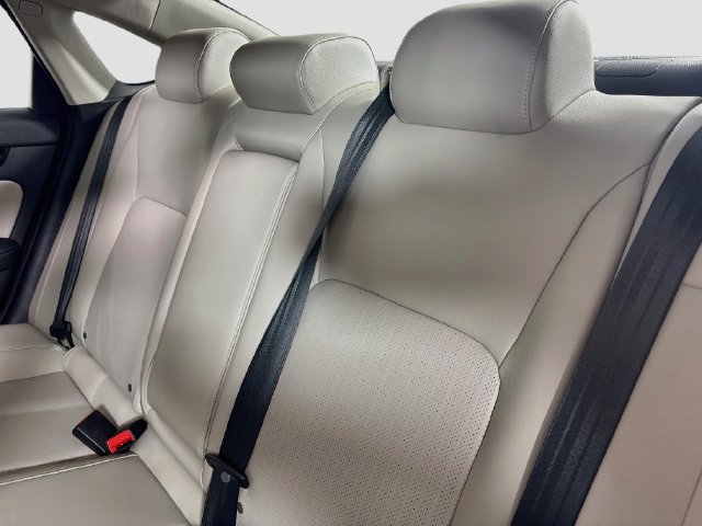Used 2023 Honda Civic Touring image 27