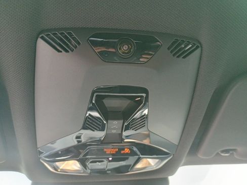 Used 2024 BMW X1 M35i w/ Premium Package image 33