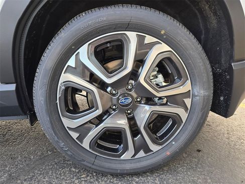 New 2026 Subaru Ascent Limited image 6