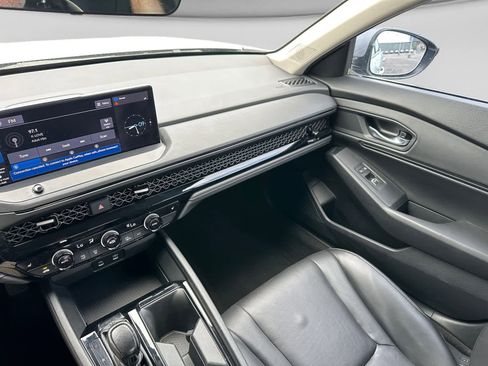 Used 2023 Honda Accord EX-L image 30