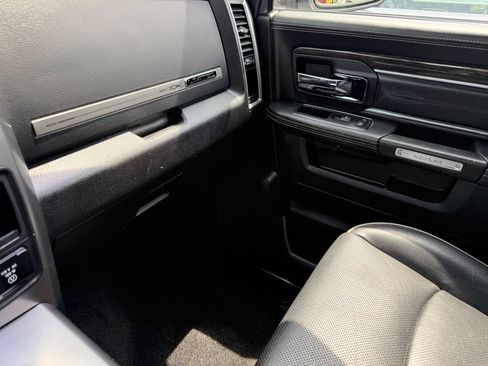 Used 2017 RAM 1500 Limited RWD image 24