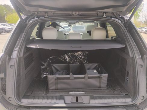 New 2026 Land Rover Range Rover Sport SE AWD/4WD image 15