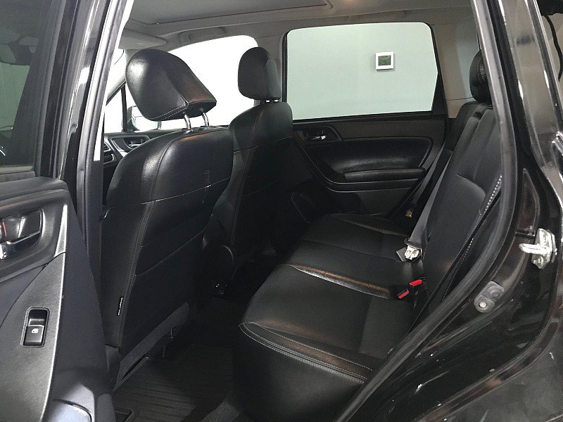 Used 2017 Subaru Forester 2.5i Limited AWD/4WD image 16
