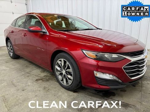 Used 2024 Chevrolet Malibu LT image 1