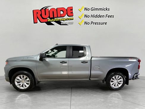 Used 2024 Chevrolet Silverado 1500 Custom AWD/4WD image 3