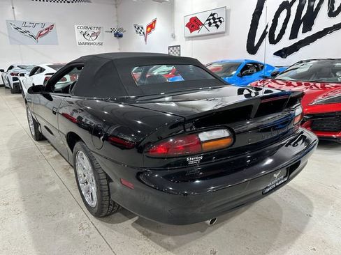 Used 2002 Chevrolet Camaro Z28 w/ SS Performance/Appearance Pkg image 3