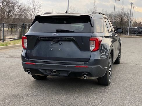 Used 2022 Ford Explorer ST-Line w/ Class IV Trailer Tow Package image 7