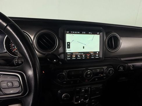 Used 2021 Jeep Wrangler Unlimited Sport AWD/4WD image 24