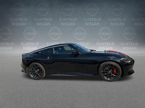 Used 2025 Nissan Z Performance w/ Floor Mat Package RWD image 37