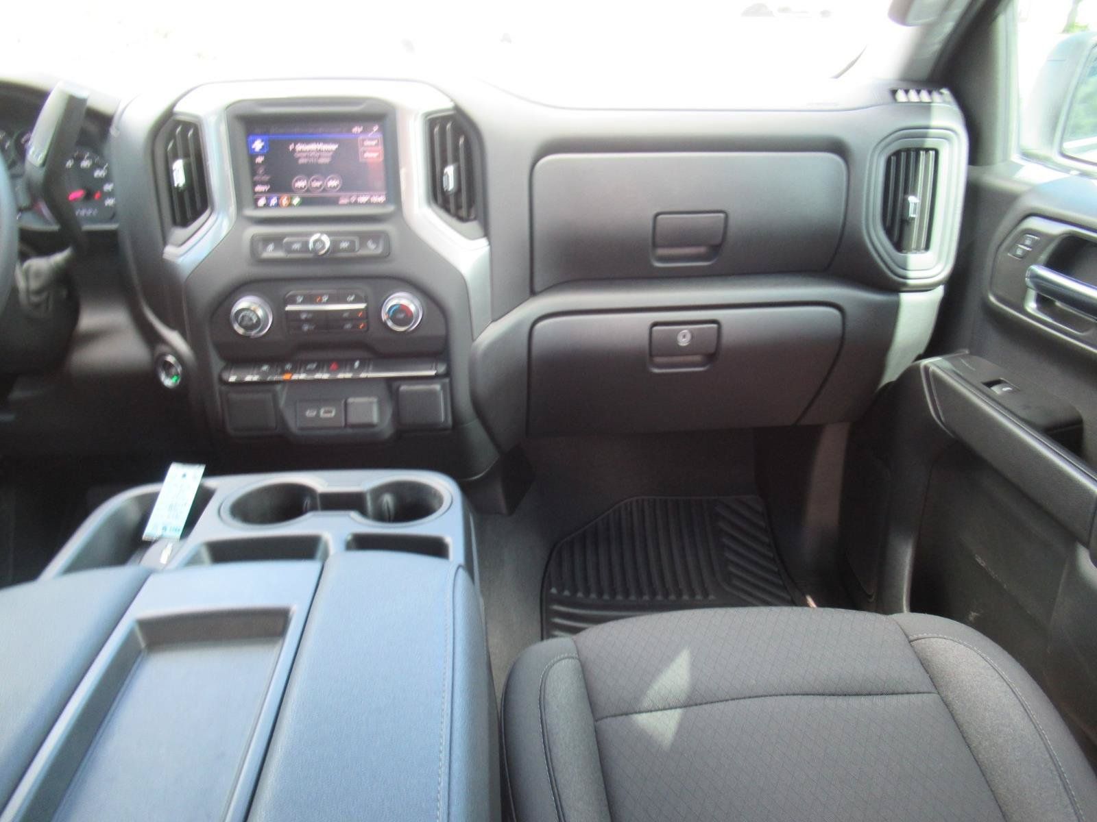 Used 2024 Chevrolet Silverado 1500 Custom AWD/4WD image 17