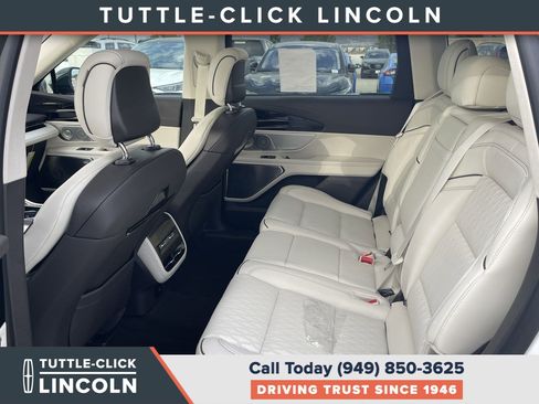 New 2026 Lincoln Nautilus Black Label w/ Jet Appearance Package image 18