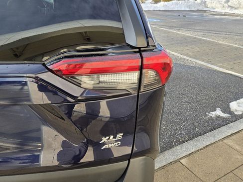 Used 2023 Toyota RAV4 XLE image 10