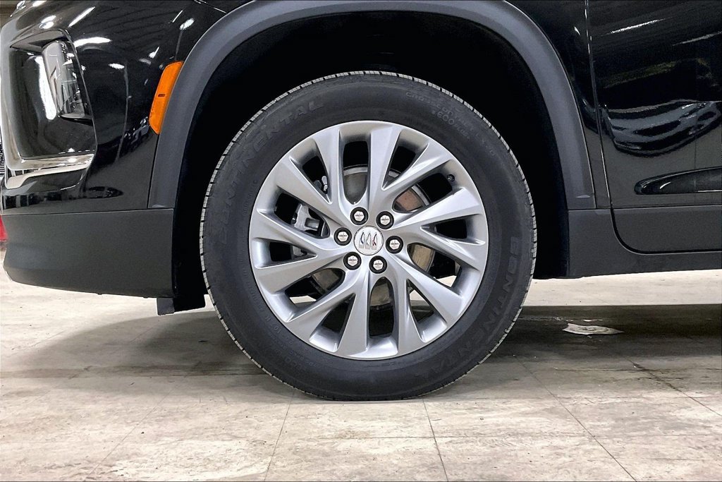 Used 2026 Buick Enclave Preferred AWD/4WD image 9