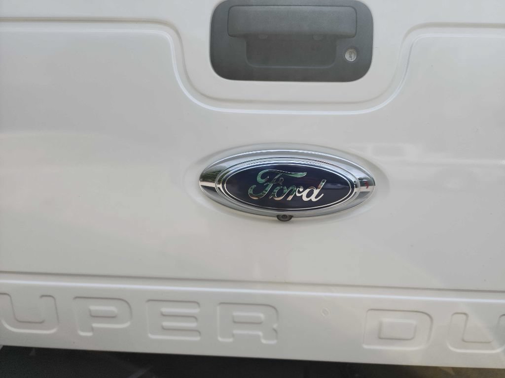 Used 2016 Ford F250 King Ranch w/ FX4 Off-Road Package AWD/4WD image 9