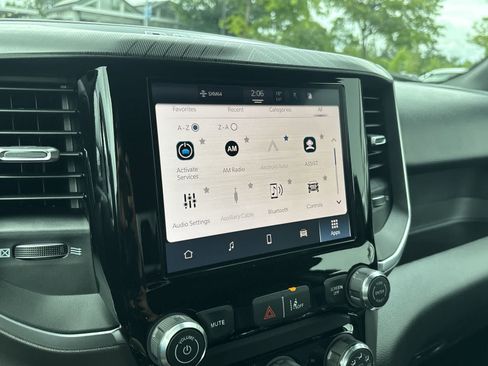 New 2026 RAM 1500 Express AWD/4WD image 17