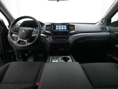 Used 2024 Honda Ridgeline Sport image 5